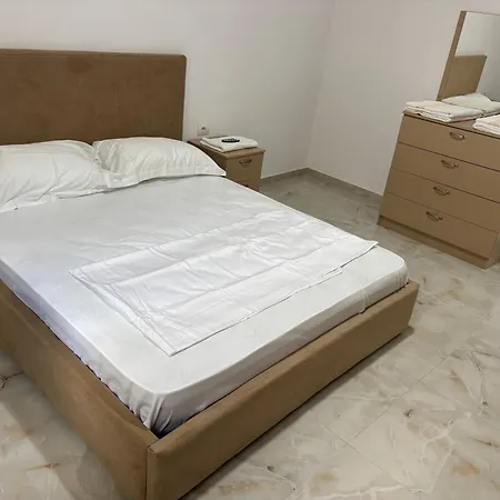Apartament Pamja *