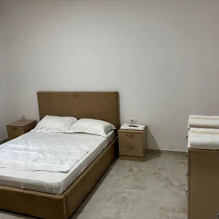 Pamja Apartment