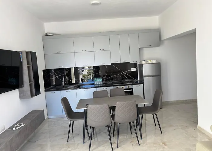 شقة Pamja ساراندا