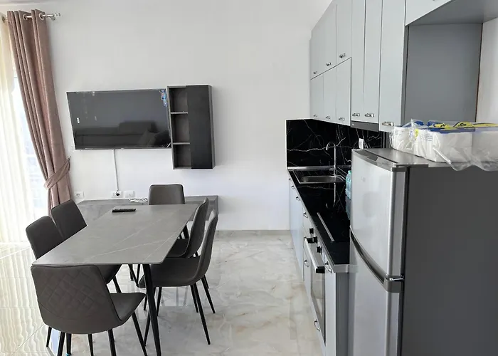 Pamja * ساراندا